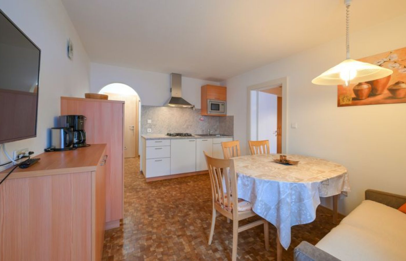 Apartment 4